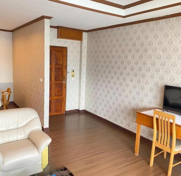 هاستل Antai Holiday Family