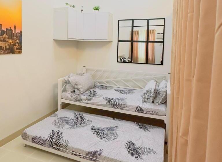 ユースホステル Gilmar S Home