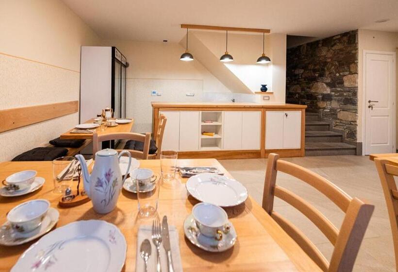 تختخواب و صبحانه 4 Tete