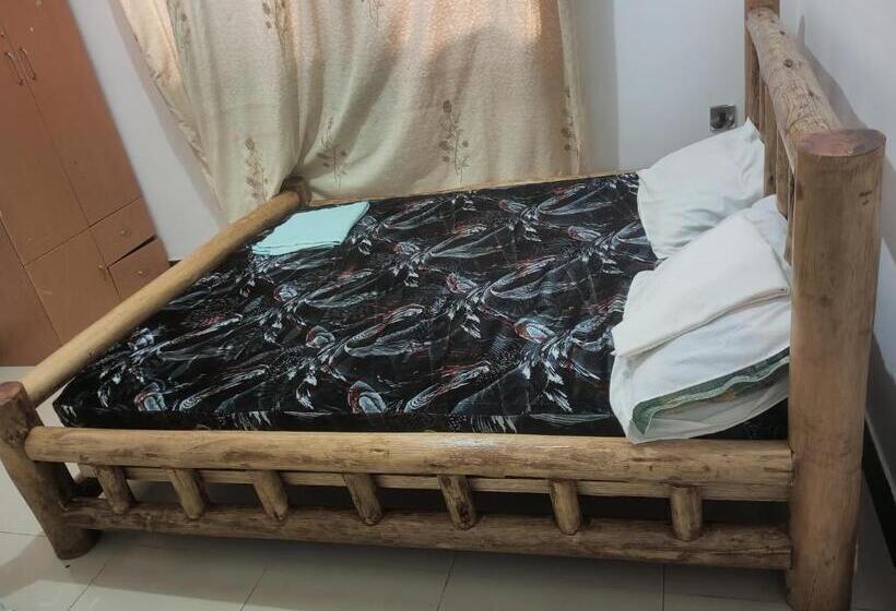 مبيت وإفطار Aida House Iringa