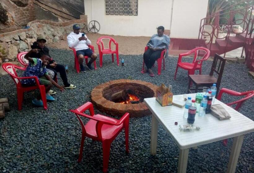 مبيت وإفطار Aida House Iringa