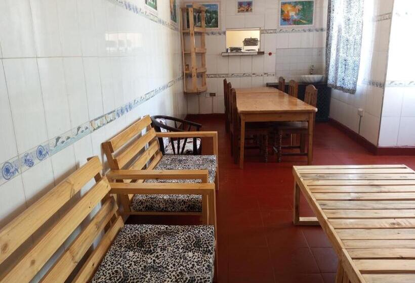 مبيت وإفطار Aida House Iringa