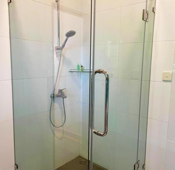 민박 Cenreeza Airport Villa