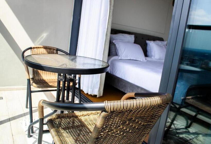 ベッドアンドブレックファースト Ternian