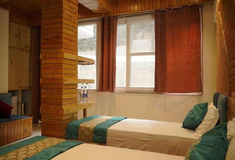 Goroomgo Hotel Gandhi S Paradise Dharamshala