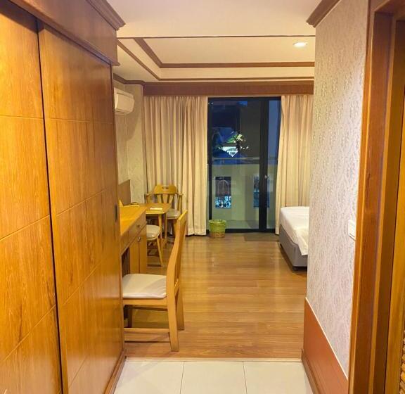 هتل Antai Holiday 2