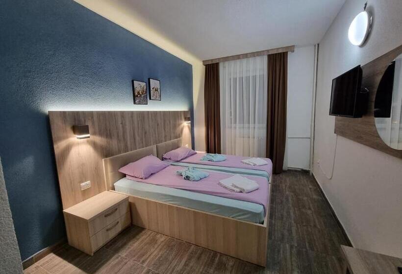 هتل Arena   Teteks