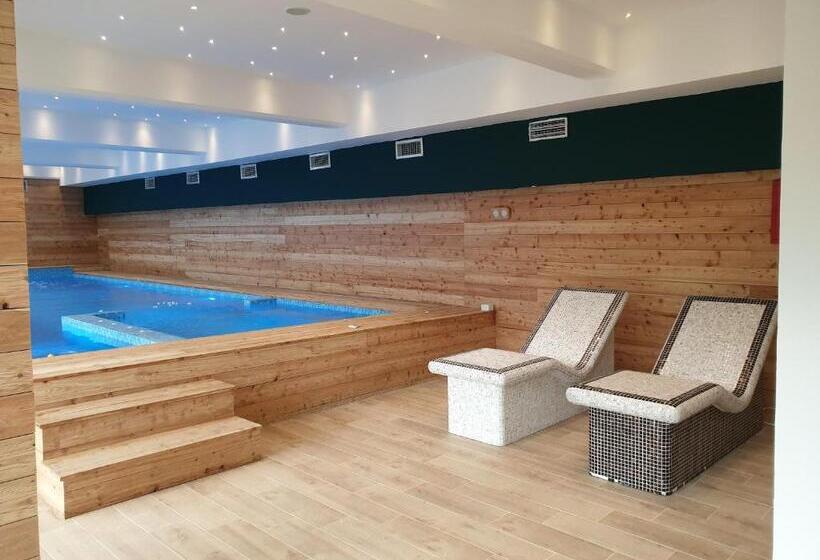 هتل Arena   Teteks