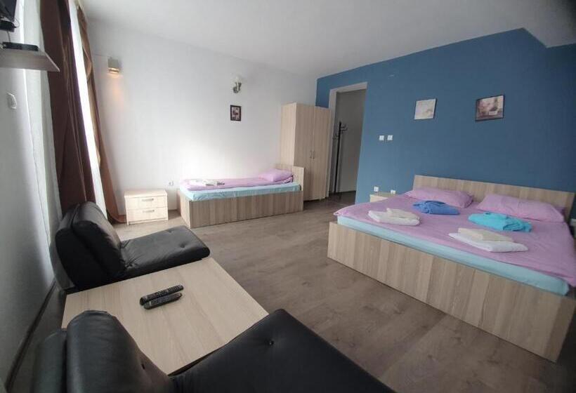 هتل Arena   Teteks