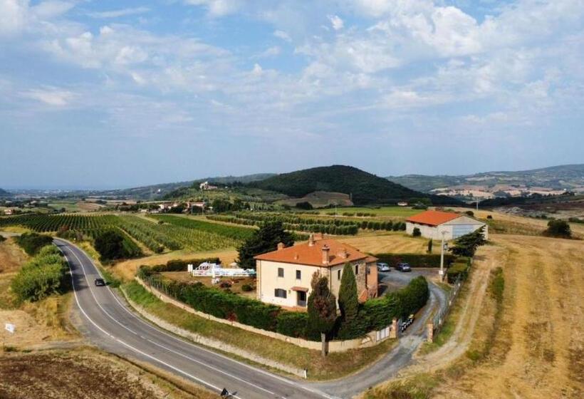 Отель Casale Poggio Meone