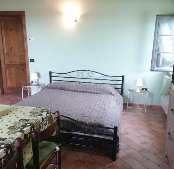 Отель Casale Poggio Meone