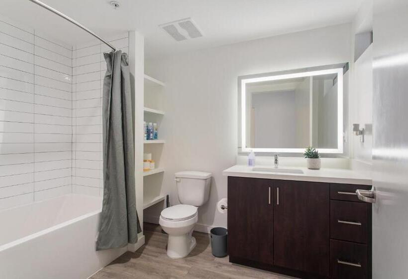 Капсульный Oтель Santa Monica Mid City 2bedroom Pool & Parking