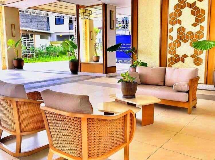 هتل Cuddle & Cradle Staycation At The Celandine