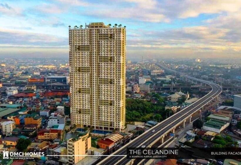 هتل Cuddle & Cradle Staycation At The Celandine