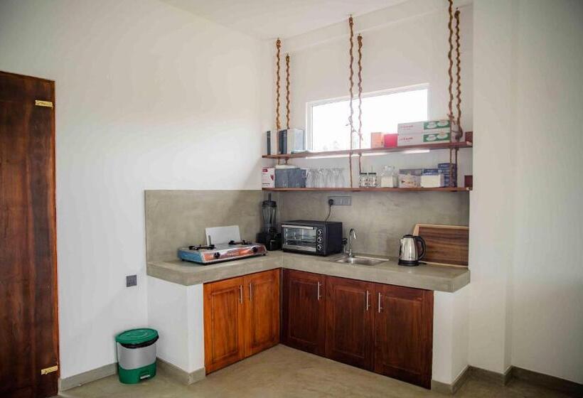 ホテル Hirigala Beach Resort