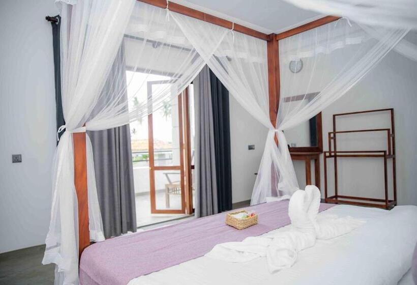 ホテル Hirigala Beach Resort