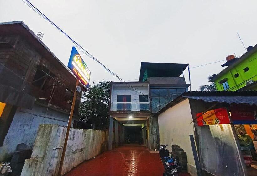 בית מלון כפרי Kadamba