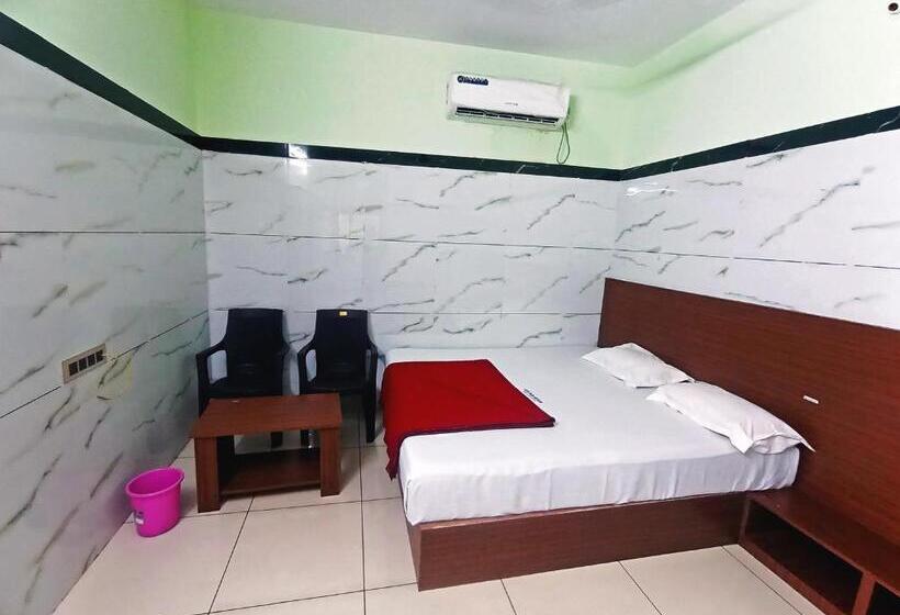 בית מלון כפרי Kadamba