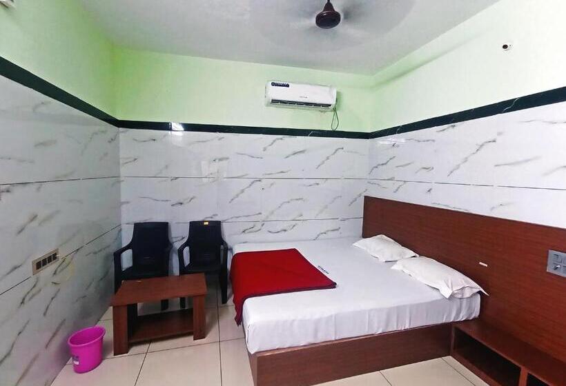 בית מלון כפרי Kadamba