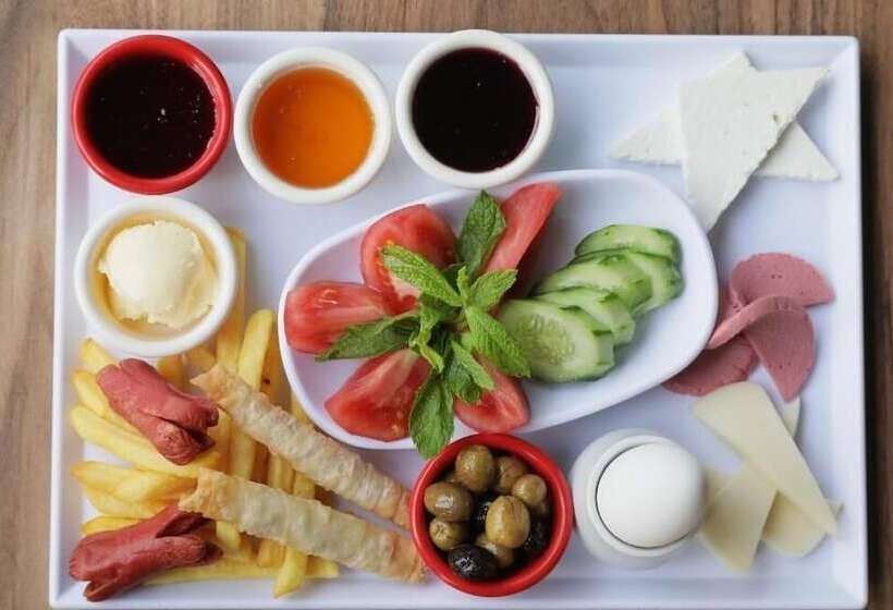 Отель Kemer Royal Beach