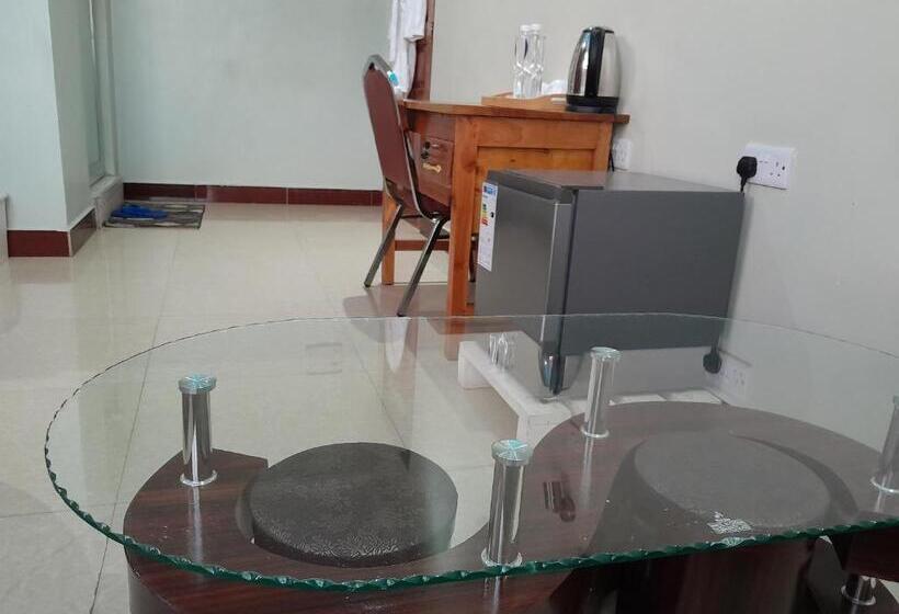 ホテル Kilema Executive