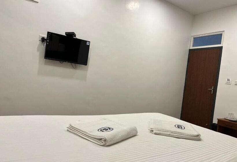 فندق Ksj Cottage Kodaikanal