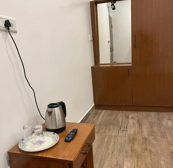 فندق Ksj Cottage Kodaikanal