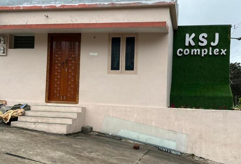 فندق Ksj Cottage Kodaikanal
