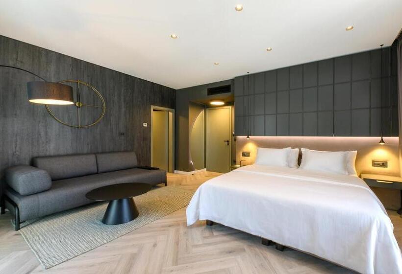هتل Luna Residence