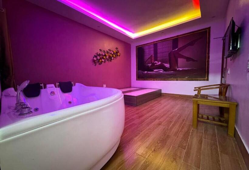 هتل & Masaage Hương Giang 2