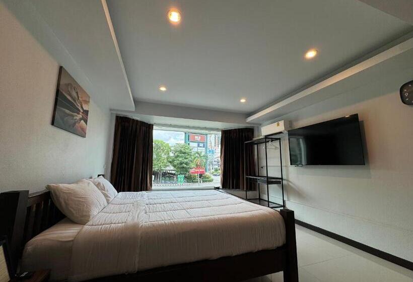 בית מלון כפרי Near Airport Chiang Mai