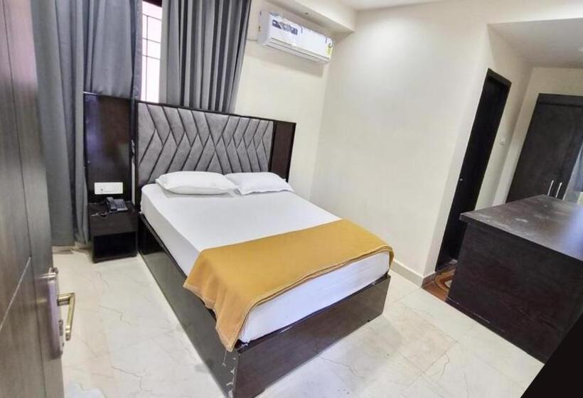 호텔 Padma Vista Nellore Near Bus Stop