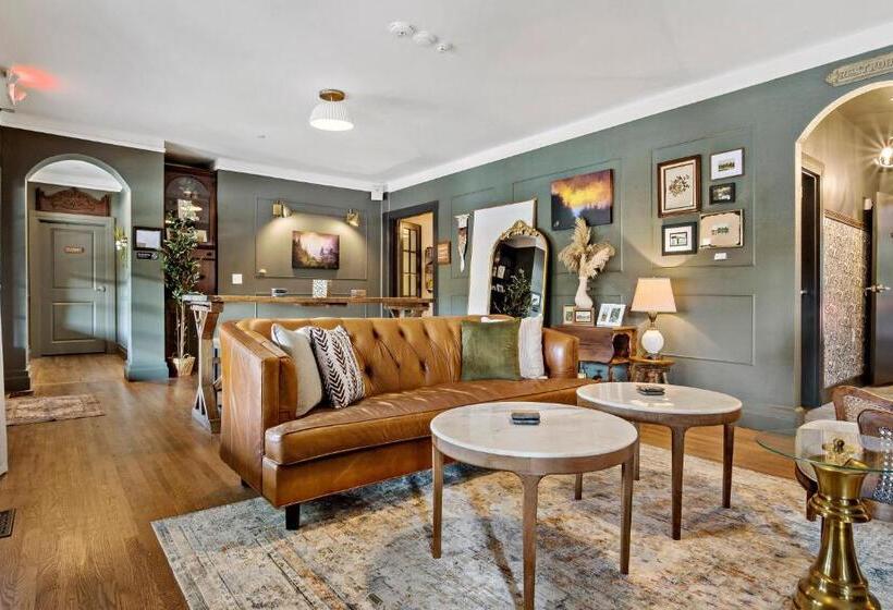 בית מלון כפרי Peri Social House