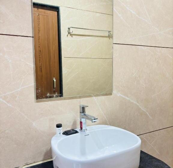 ホテル Shreegopal