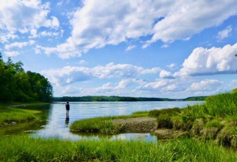 فندق Tapley Farm Charming Barn At Salt Water Farm
