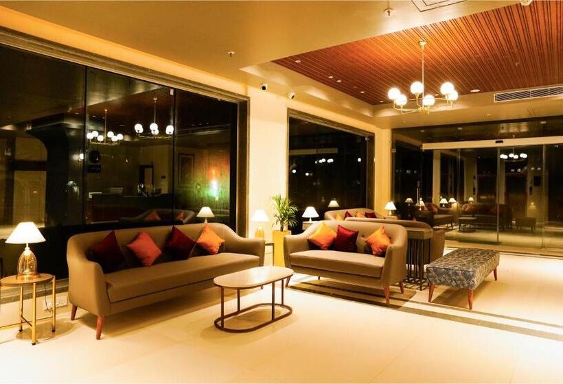 ホテル The Grand Sona