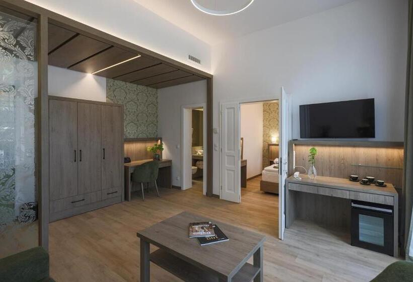 Отель Turul Villa