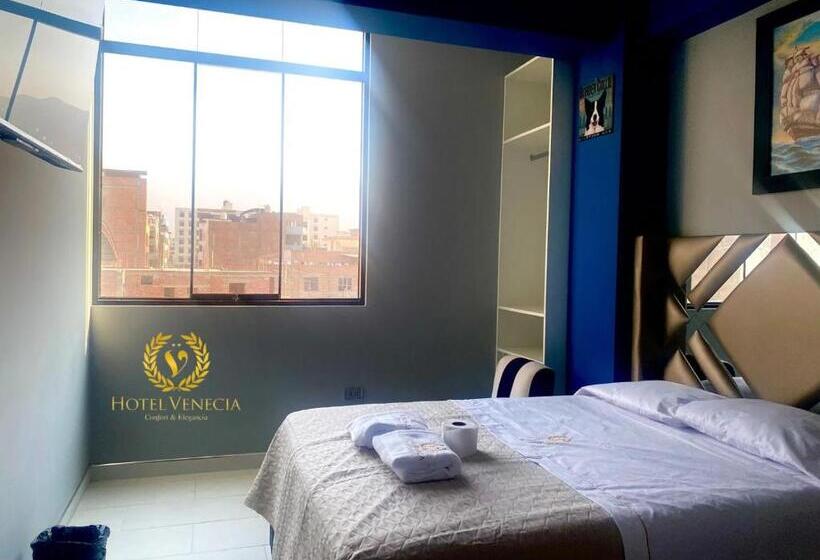 ホテル Venecia Ll