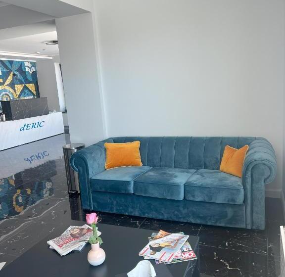 בית מלון כפרי Vila Turistică D Eric