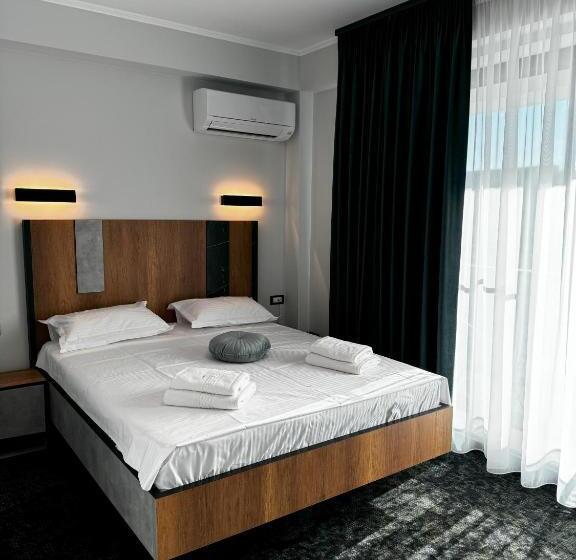 בית מלון כפרי Vila Turistică D Eric