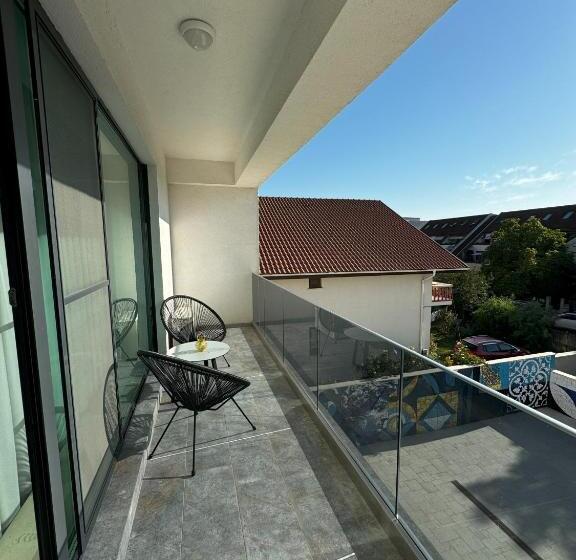 בית מלון כפרי Vila Turistică D Eric