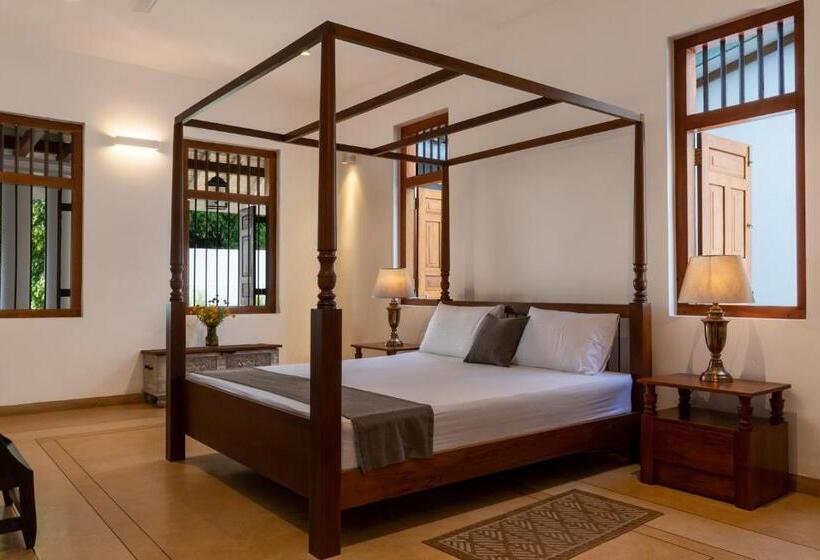 Отель Villa Aneehara