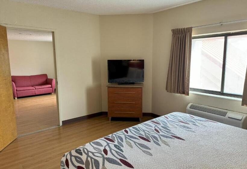모텔 Sycamore Suites