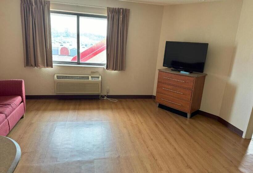 모텔 Sycamore Suites