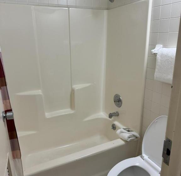 모텔 Sycamore Suites