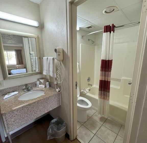 모텔 Sycamore Suites