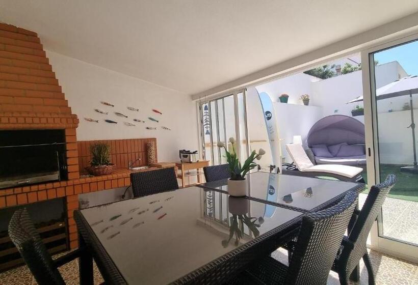 펜션 Baleal Paradise Inn