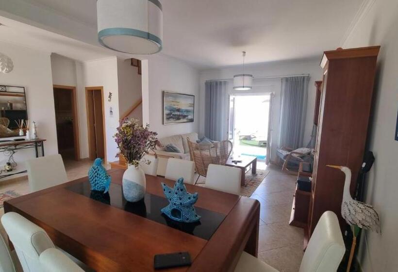 펜션 Baleal Paradise Inn