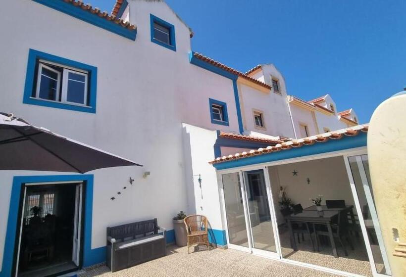 펜션 Baleal Paradise Inn