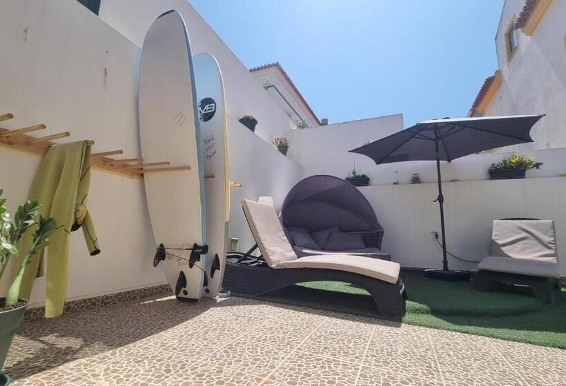 펜션 Baleal Paradise Inn